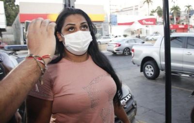 Vi�va que pagou amante para matar PM � condenada a 22 anos de pris�o