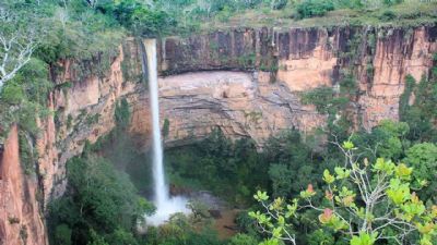 Com fim das queimadas, pontos tur�sticos s�o reabertos em Chapada dos Guimar�es