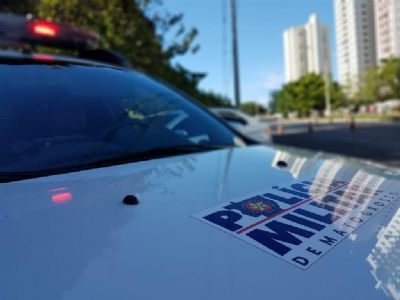 Homem � preso por manter esposa em c�rcere privado
