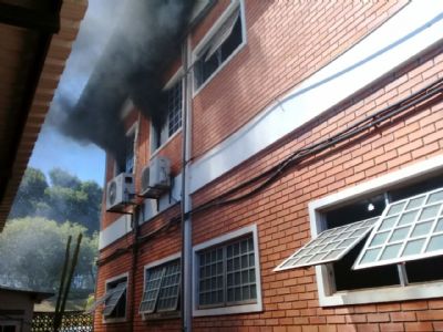 Laudo da per�cia deve apontar causa de inc�ndio