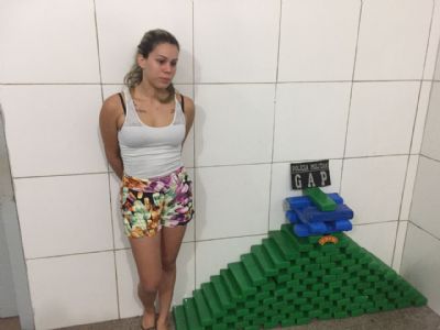 PM apreende 111 tabletes de maconha na regi�o do CPA