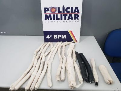 ​Policiais localizam 14 dinamites em casa abandonada