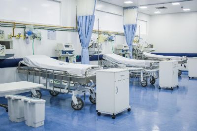 N�mero de interna��es di�rias em UTIs de Mato Grosso cai pela metade
