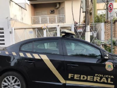 PF cumpre mandados contra ex-prefeito, servidores e empres�rios