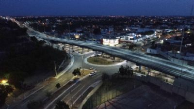 Prefeitura libera tr�nsito no viaduto da Avenida das Torres