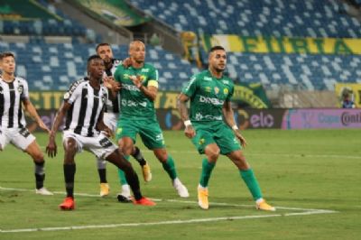 Cuiab� faz hist�ria de novo e passa pelo Botafogo