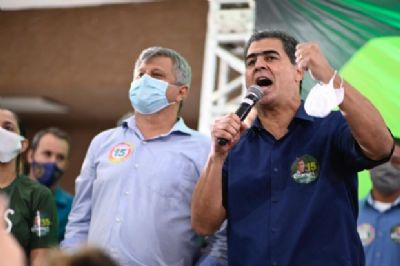 Emanuel re�ne milit�ncia e dispara que Mauro usa dinheiro p�blico em campanha de Ab�lio