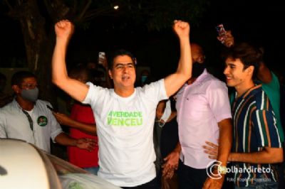 Emanuel se emociona, diz que n�o � ladr�o e foi humilhado por tr�s anos e meio: �fa�o quest�o de abrir o cora��o�