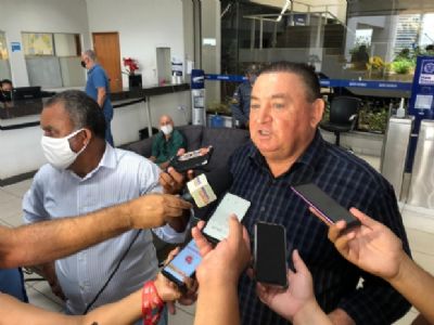Deputado garante n�o ter v�nculo com fraudes e diz que PF envolve pol�ticos para ter destaque na m�dia