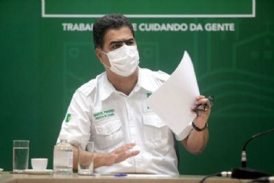 Emanuel libera lojas de roupas, academias de condom�nios e escolas particulares