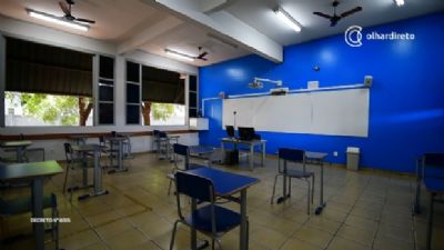 Escolas se preparam para voltar a receber alunos nas salas de aula