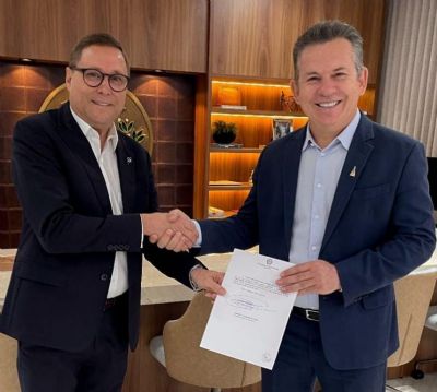Mauro Carvalho assume Senado e F�bio Garcia a Casa Civil