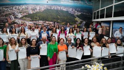 Profissionais participam de sess�o solene em comemora��o ao dia do dentista