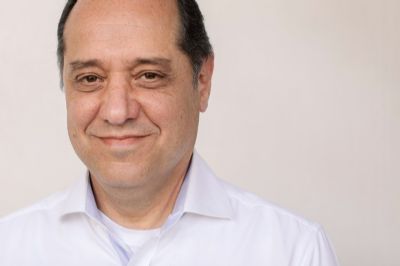 ​Roda Viva recebe Eug�nio Bucci e debate sobre futuro da comunica��o p�blica no Brasil