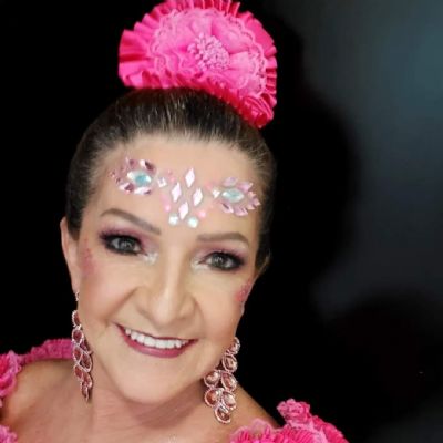 ​Minha querida amiga F�tima-Corre-Vov� arrasou no Carnaval!