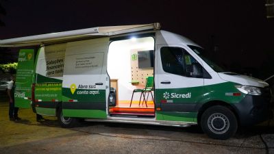 ​Sicredi participa do maior evento da pecu�ria de corte de MT