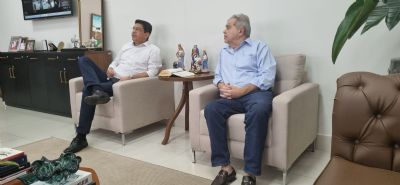 ​PSDB re�ne com Kalil, garante apoio e quer indicar vice