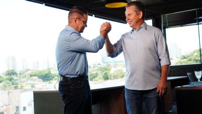 ​Mauro e Botelho aparecem juntos na TV aberta no anivers�rio de Cuiab�