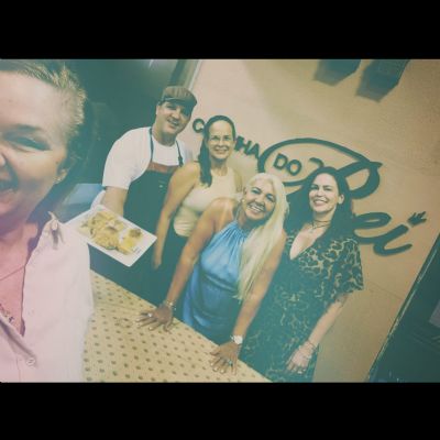 ​Fam�lia Real: COZINHA DO REI!