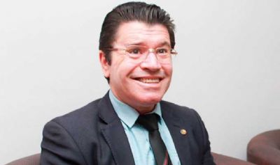 Roda de Entrevista recebe hoje o ex-deputado federal  Vict�rio Galli