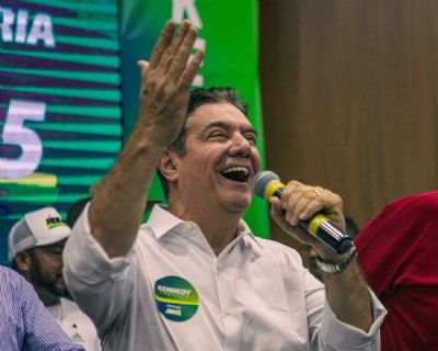 Kennedy prop�e constru��o de novos viadutos e passarelas para destravar tr�nsito