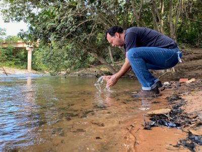 L�dio defende revitaliza��o do Rio Coxip�: 