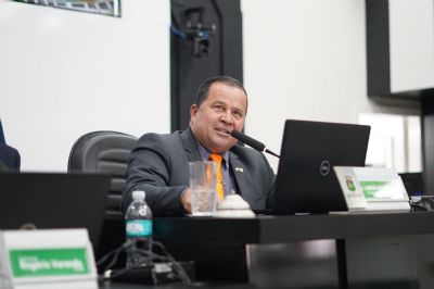 Projeto de Lei que institui cemit�rios para pets  � aprovado na C�mara de Vereadores