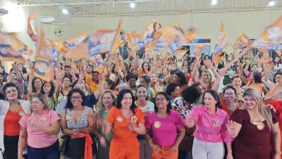 Evento mostra for�a para a campanha de Eliene e conta com a presen�a de Gisela Simona