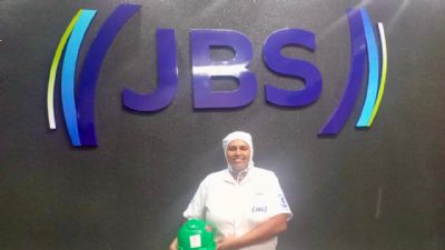 JBS promoveu 3 em cada 10 colaboradores de Mato Grosso em 2024