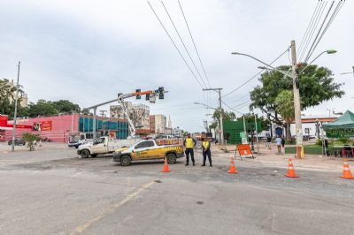Prefeitura de Cuiab� orienta motoristas a evitarem tr�nsito na Av. Prainha