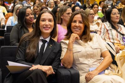Vereadora Maria Avalone participa de encontro nacional em Bras�lia e refor�a compromisso com pol�ticas p�blicas para mulheres
