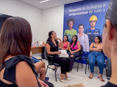 Secretaria da Mulher de Cuiab� oferece oficinas de beleza e curso marketing no Espa�o MP Por Elas