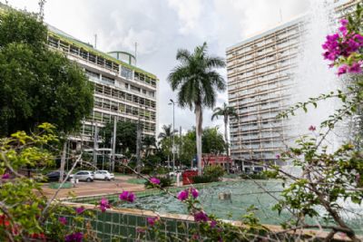 Prefeitura paga servidores e movimenta R$ 101 milh�es em Cuiab�