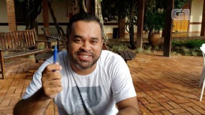 'Xomano' retira tumor e inicia tratamento contra o c�ncer