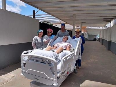 Vaquinha arrecada recursos para tratamento de jovem em coma ap�s acidente e 5 cirurgias