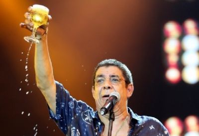 Zeca Pagodinho e Jorge Arag�o, Jota Quest e Jerry Smith marcam o final de semana