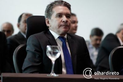 Conselheiro afirma que Riva usa documentos falsos em dela��o e pede per�cia para travar processo