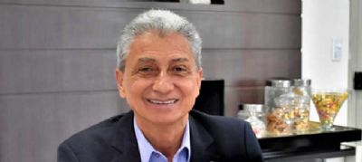 Neurilan ainda n�o conseguiu montar chapa e prefeito de �gua Boa entra na disputa pela AMM