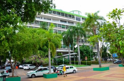 Servidores municipais do grupo de risco continuam em home office at� o dia 28 de fevereiro