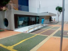 Semob cria corredor para pedestre durante as obras do terminal de �nibus da Pra�a Alencastro