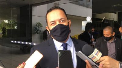 Defensor p�blico geral diz que pedidos por UTIs j� come�aram a chegar e em breve deve haver �filas�
