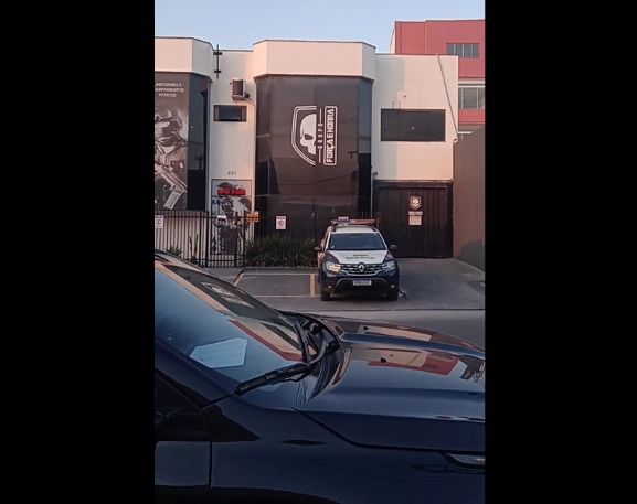 Mulher se mata dentro clube de tiro de vereador em Cuiab�