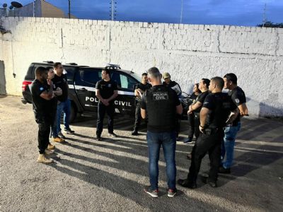 ​Pol�cia Civil cumpre mandados em segunda fase de opera��o para apurar roubo de defensivos agr�colas em MT