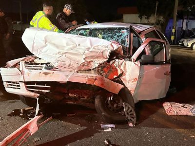 ​Idoso morre em grave acidente envolvendo carro e caminh�o em Cuiab�