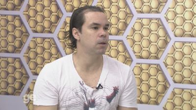 Ex-Porto e Palmeiras, atacante tem princ�pio de AVC no Acre, mas passa bem