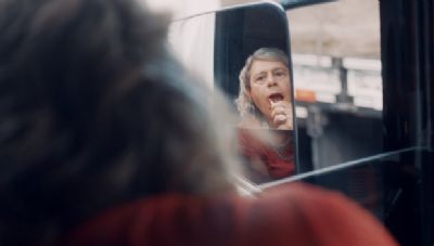 Caminhoneira trans de Cuiab� protagoniza propaganda da Shell