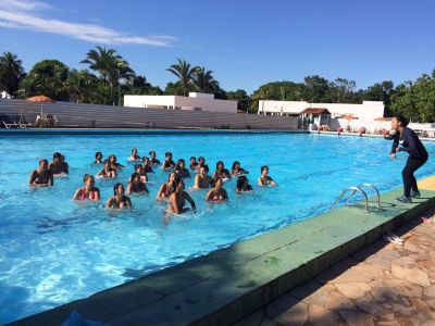 Sesc Balne�rio tem vagas para aulas de hidrogin�stica