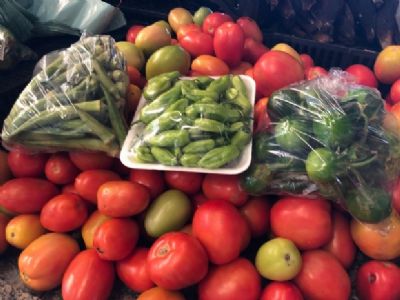 Em uma semana, pre�o do tomate fica 50% mais caro