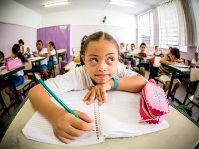 MP pede suspens�o de resolu��o que limita n�mero de vagas a alunos especiais na rede estadual