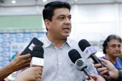 Justi�a determina suspens�o de conte�dos das redes sociais da Prefeitura de VG